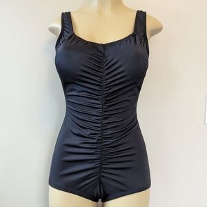 Maxine‎ of Hollywood Ruched Vintage Style One Piece Swimsuit